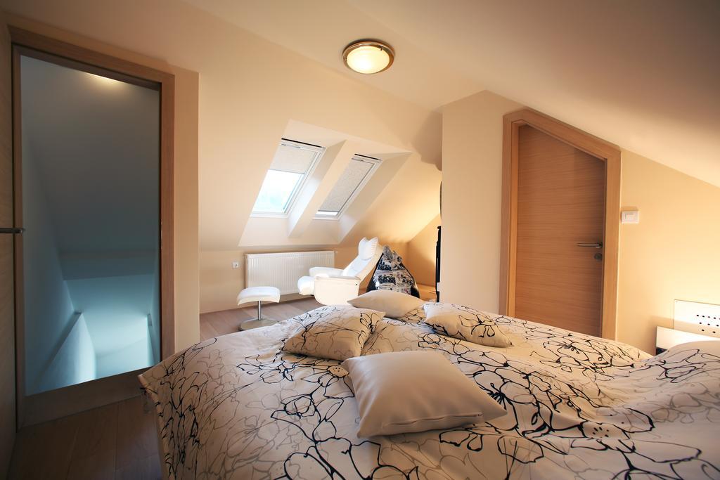 Golob Apartment Kranjska Gora Quarto foto